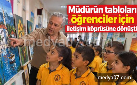 Müdürün tabloları öğrenciler için iletişim köprüsüne dönüştü
