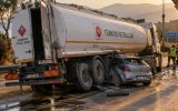 Manavgat’ta Yakıt Tankeri- Otomobil Çarpışması Sonrası Yaralı