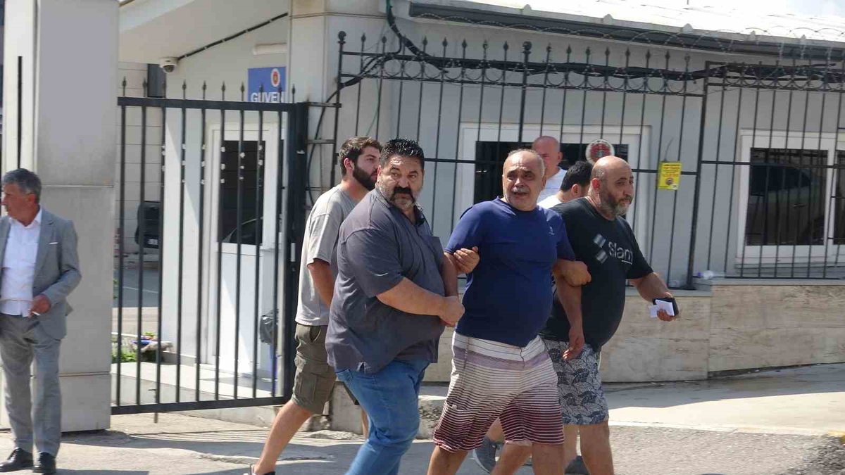 Piknik dönüşü genç hemşire kazada hayatını kaybetti