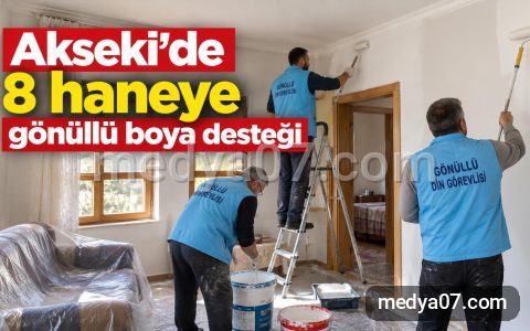 Akseki’de 8 haneye gönüllü boya desteği