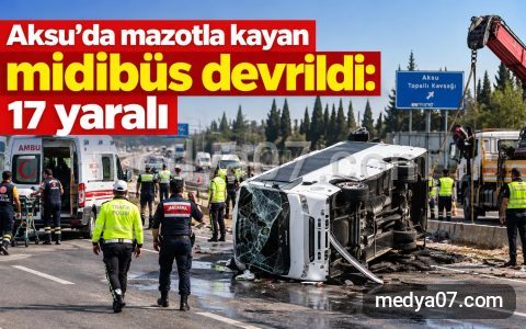 Aksu’da mazotla kayan midibüs devrildi: 17 yaralı
