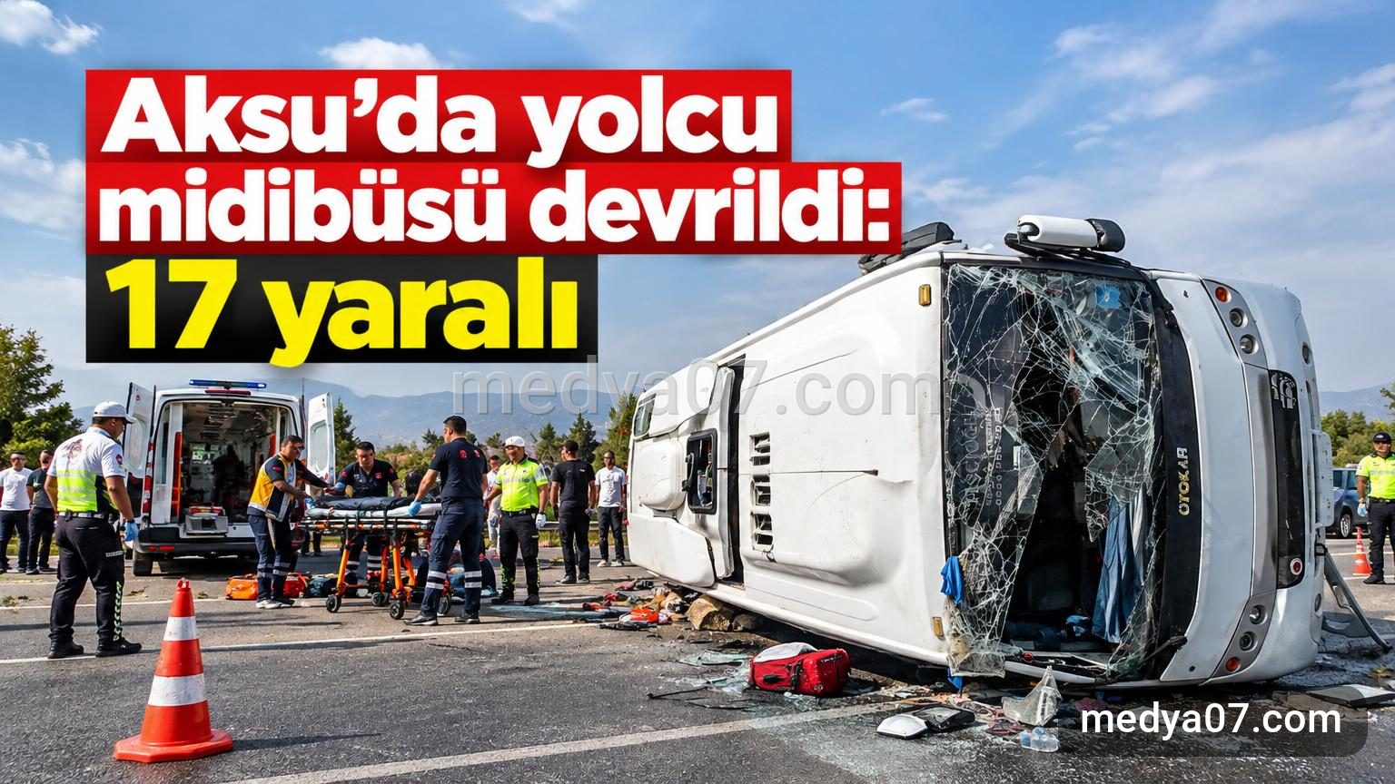 Aksu’da yolcu midibüsü devrildi: 17 yaralı