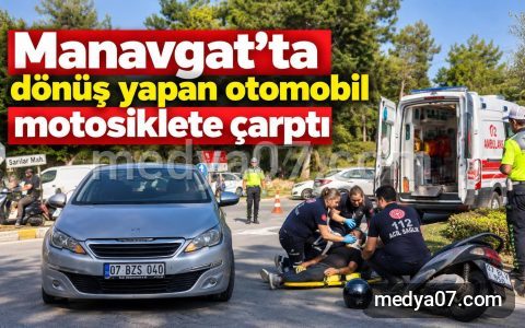 Manavgat’ta dönüş yapan otomobil motosiklete çarptı