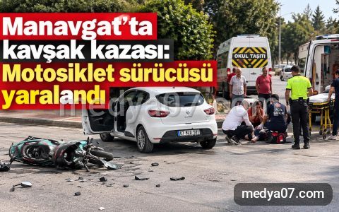 Manavgat’ta kavşak kazası: Motosiklet sürücüsü yaralandı